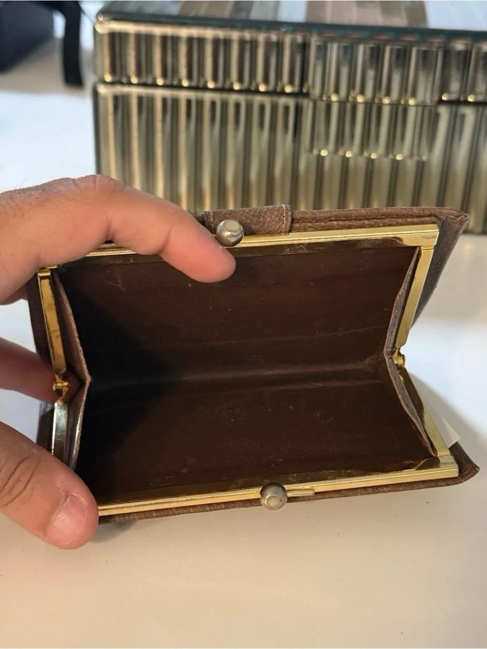 Gucci classic wallet
